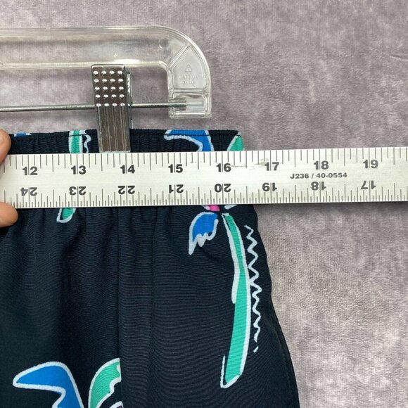 Chubbies Swim Trunks Shorts Mens XL Black Palm tree Floral Beach Aloha Pool 5.5" - Picture 4 of 8